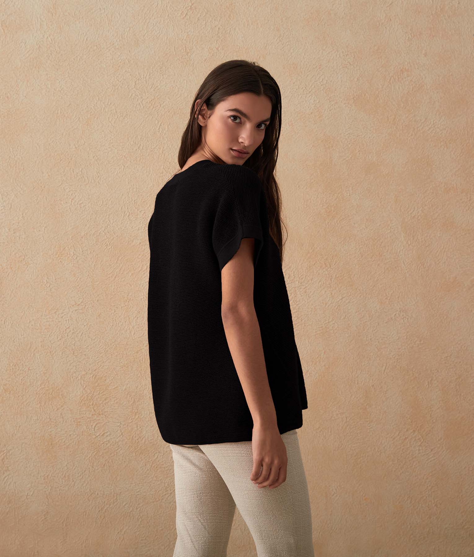 A-Shaped V-Neck Vest - Image 3
