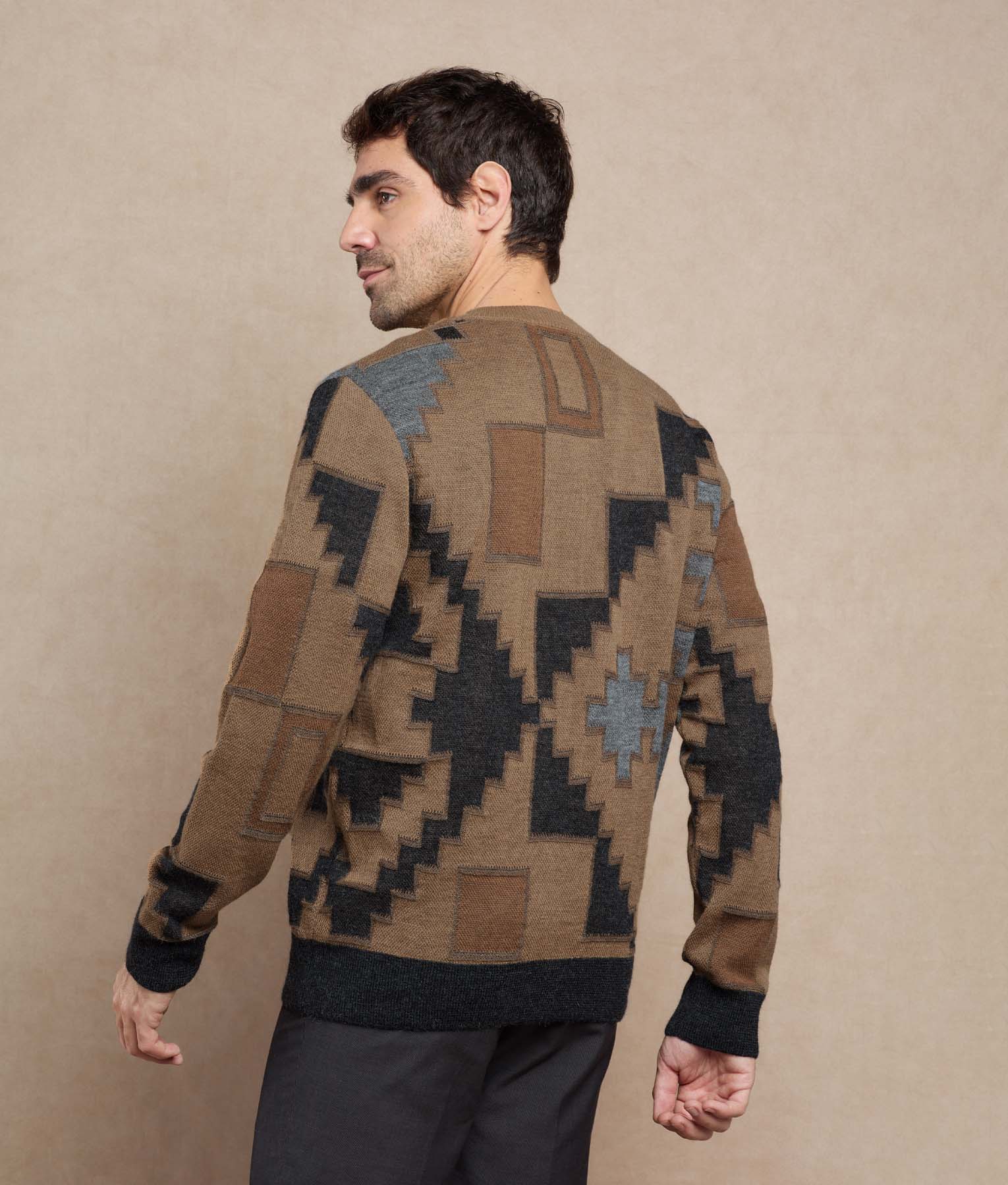 Andesdeco Sweater - Image 5