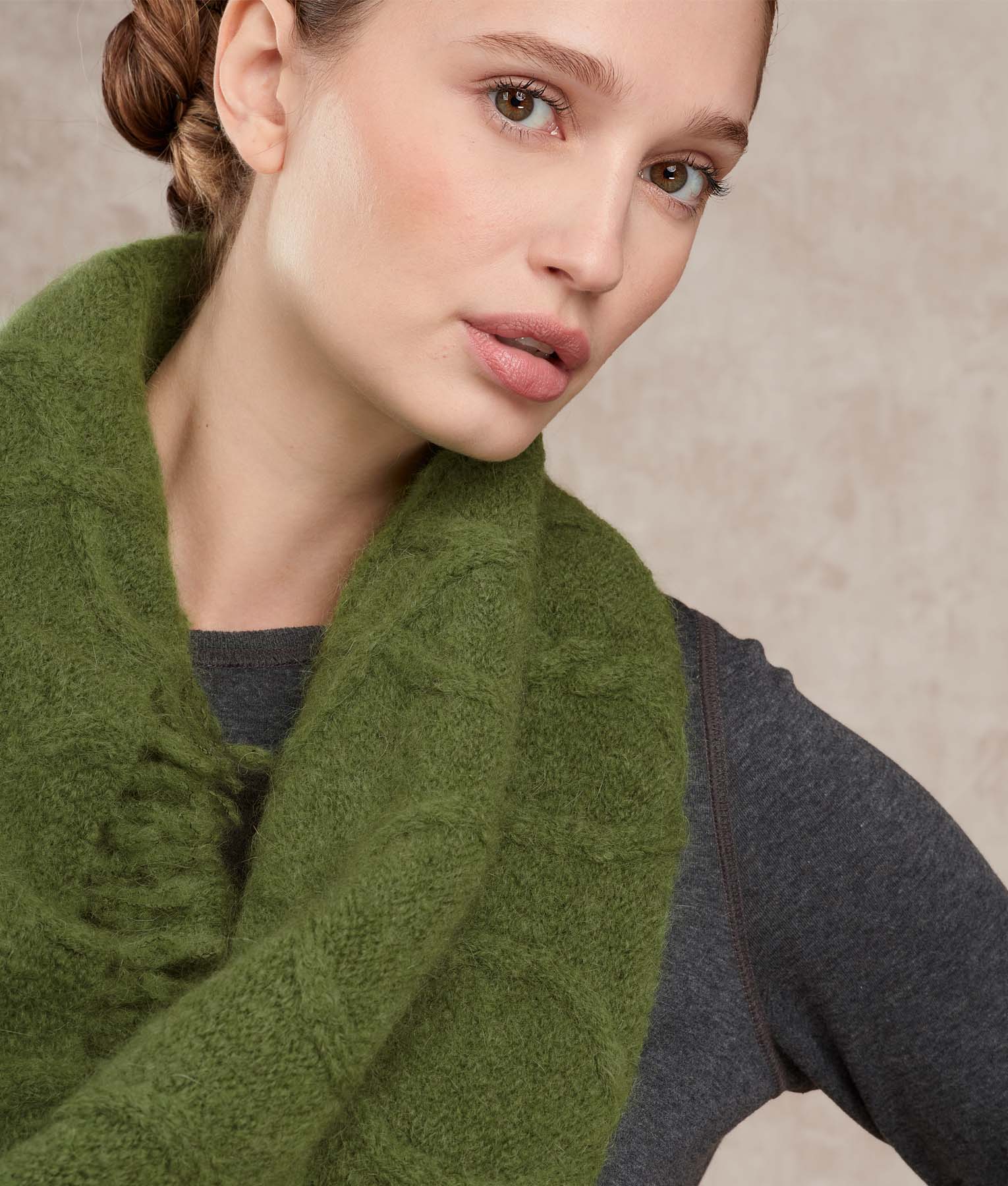 Aran Collar - Image 3