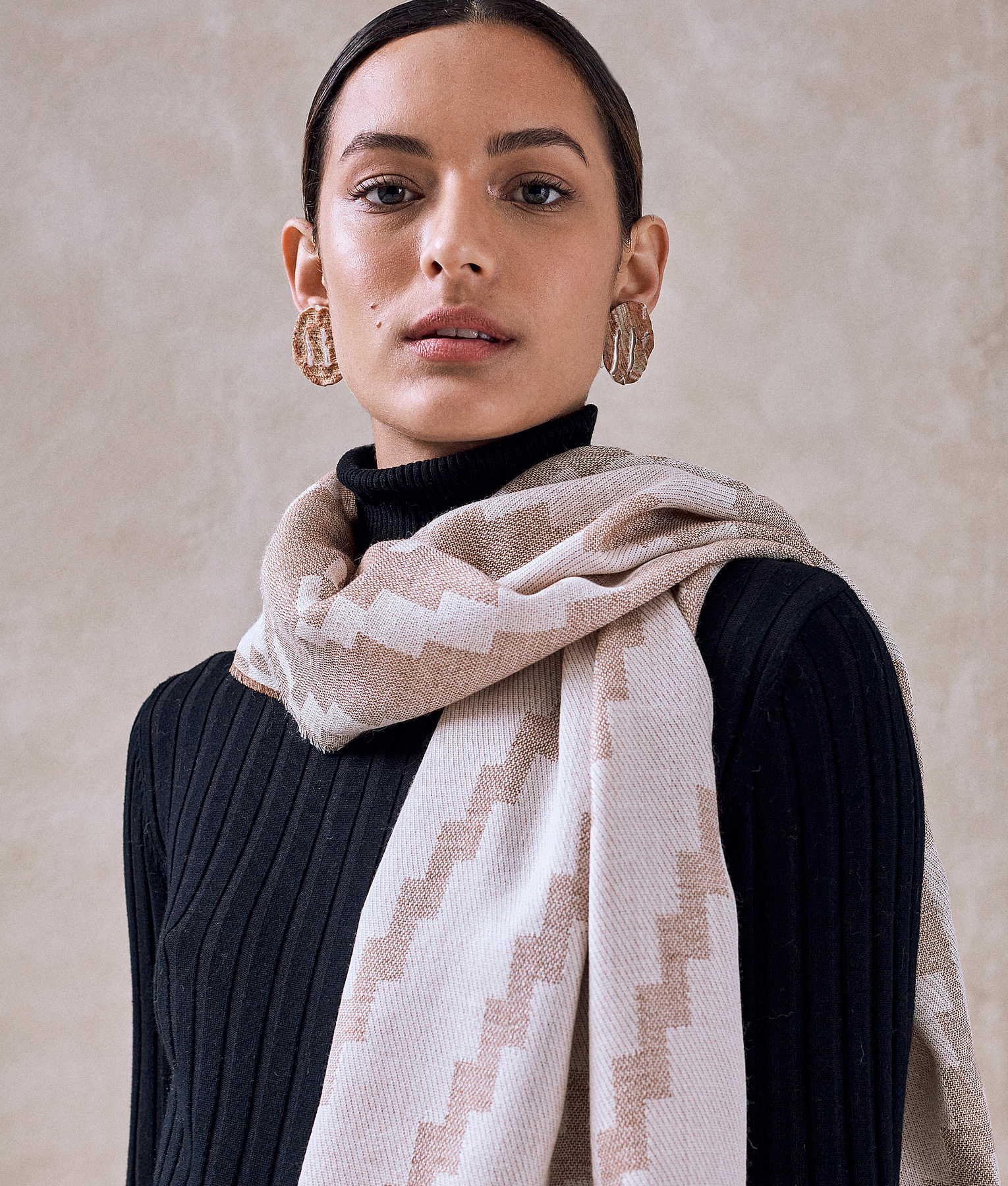 Bahama Baby Alpaca & Silk Scarf - Image 4