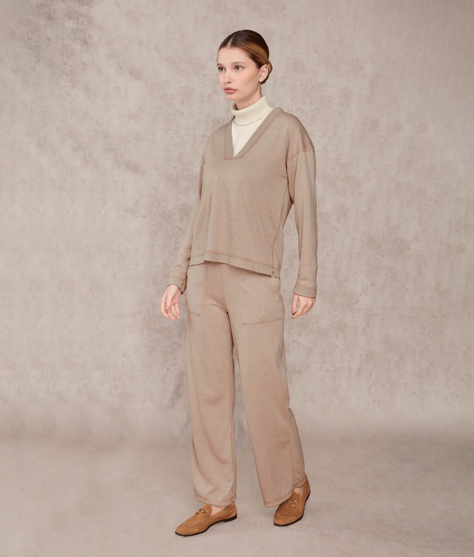 Basic Vee Neck Alpaca-Cotton Sweater - Image 2