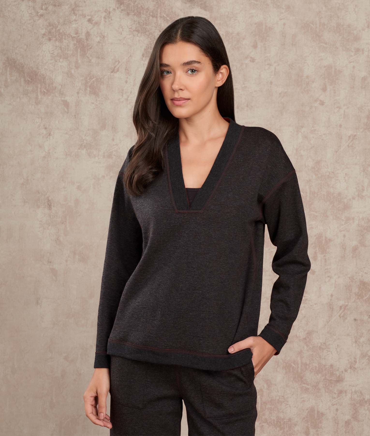 Basic Vee Neck Alpaca-Cotton Sweater - Image 10