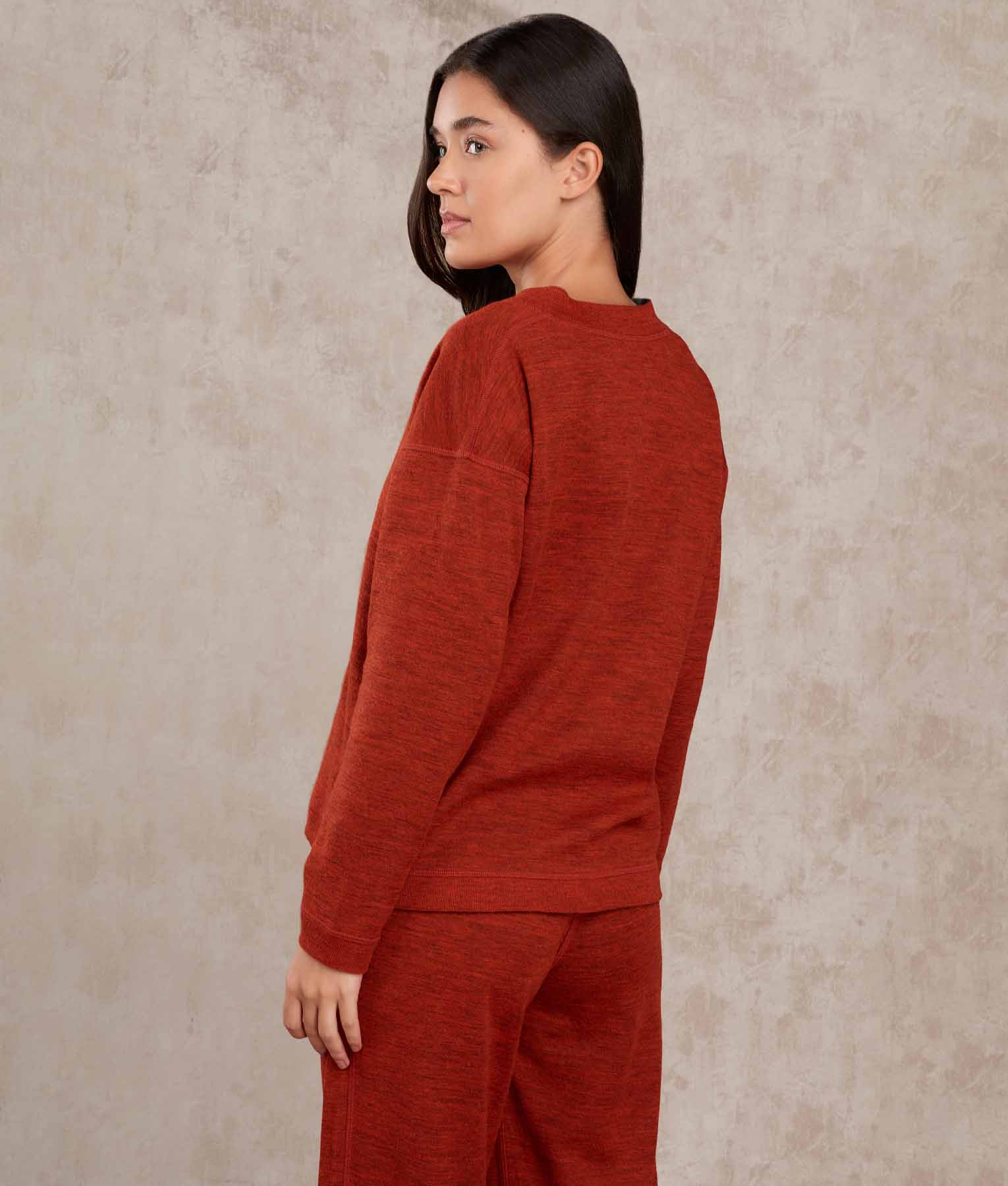 Basic Vee Neck Alpaca-Cotton Sweater - Image 9