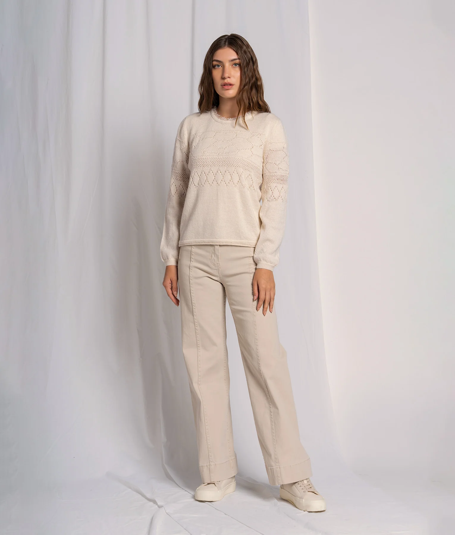 Blossom Sweater With Lace Effect - Image 3