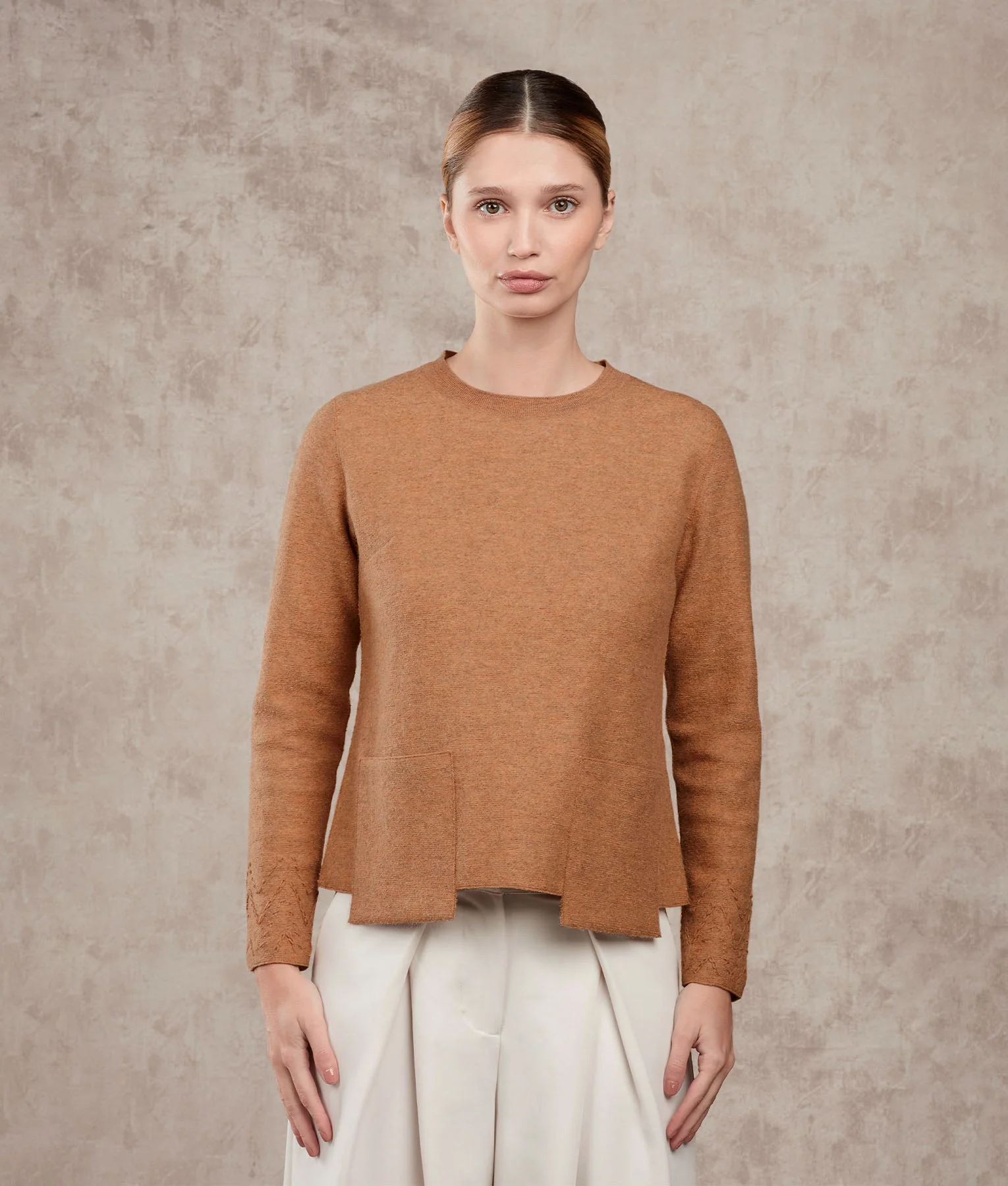 Bw Crew Neck Sweater With Pockets - Pecan Brown