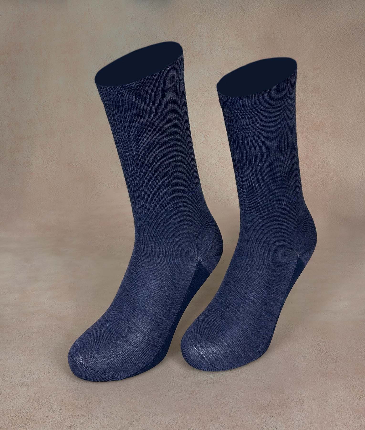 Classic Solid Men Socks - Image 2