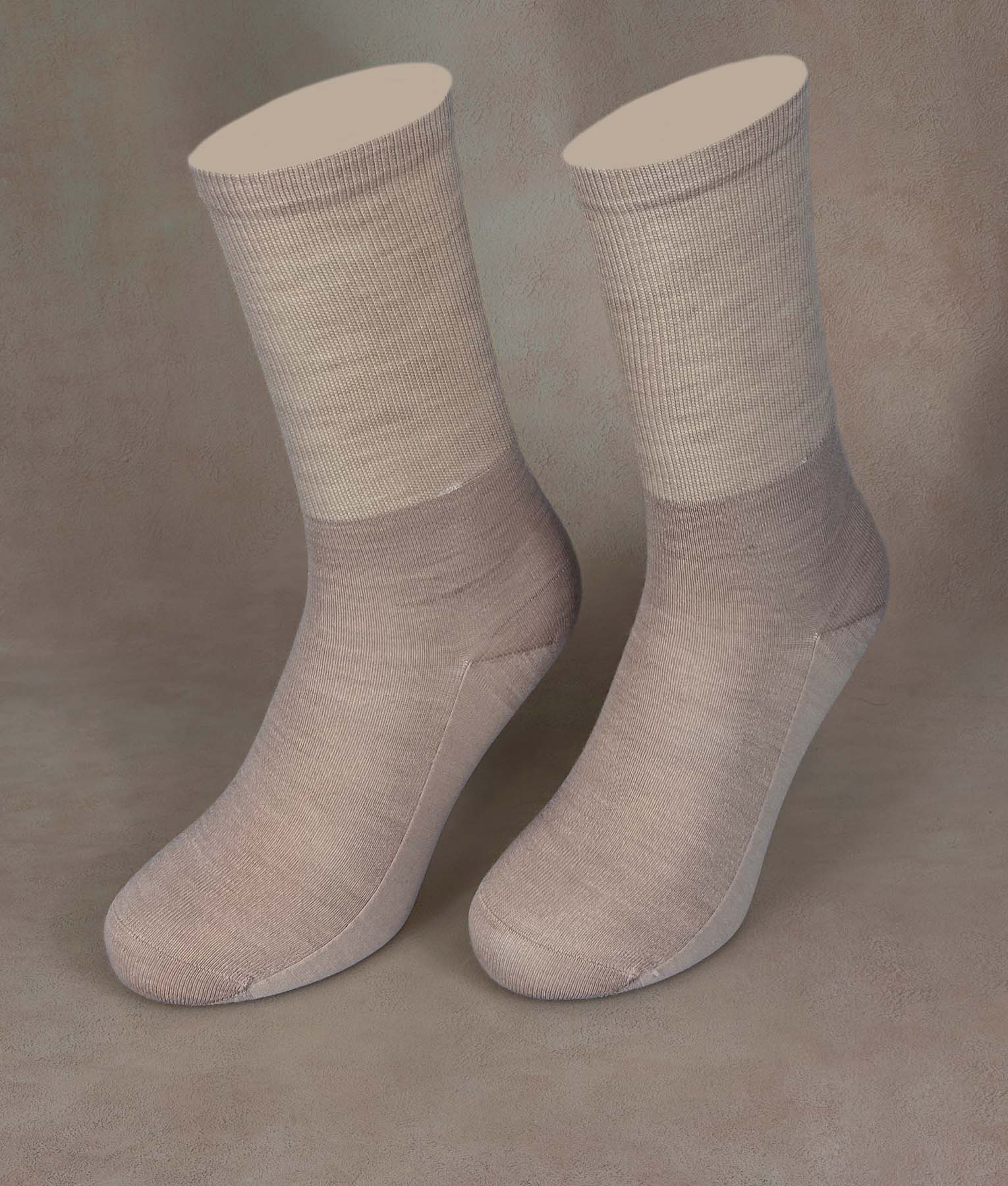 Classic Solid Women Socks - Image 2