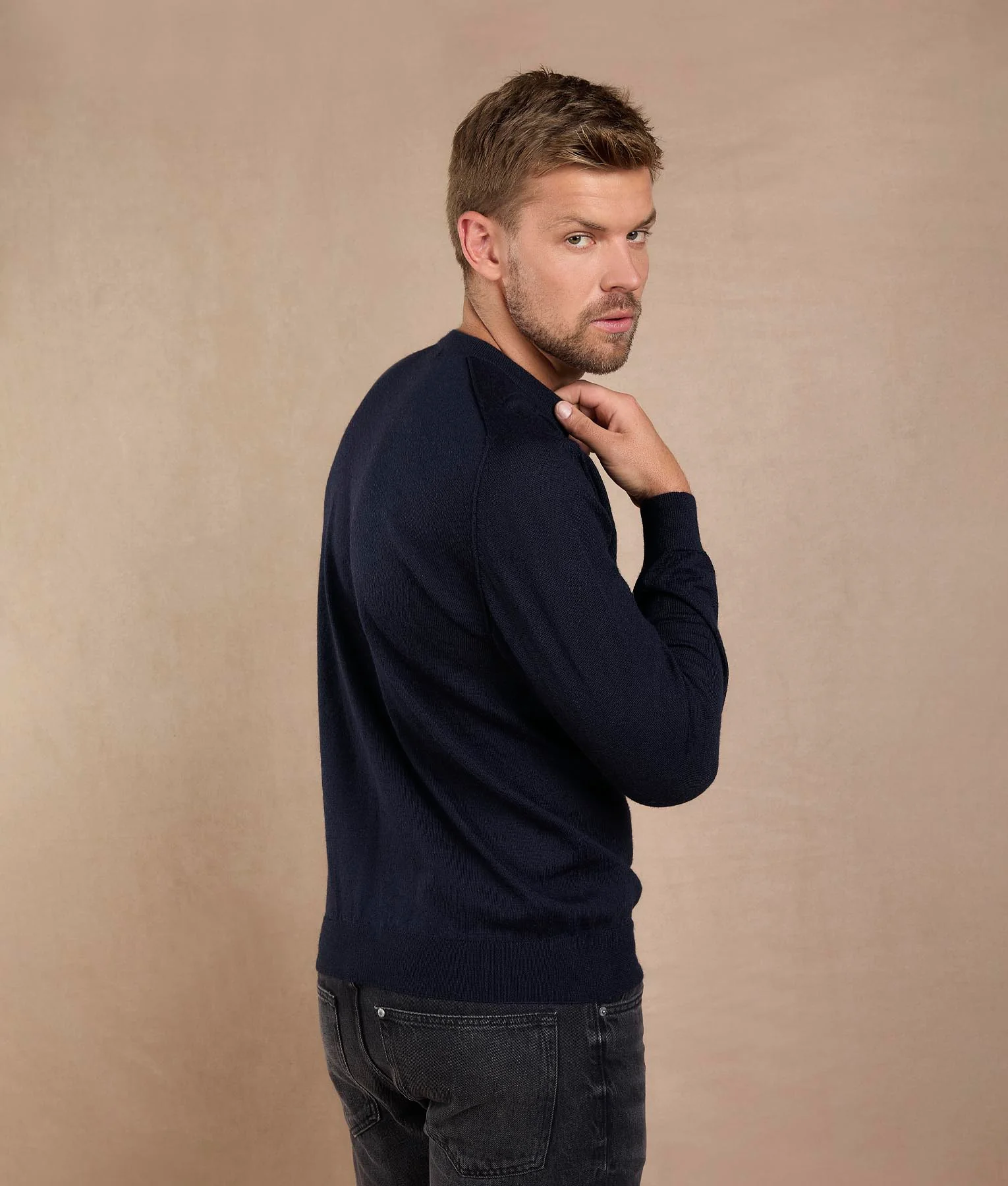 Classic Sweater - Image 5