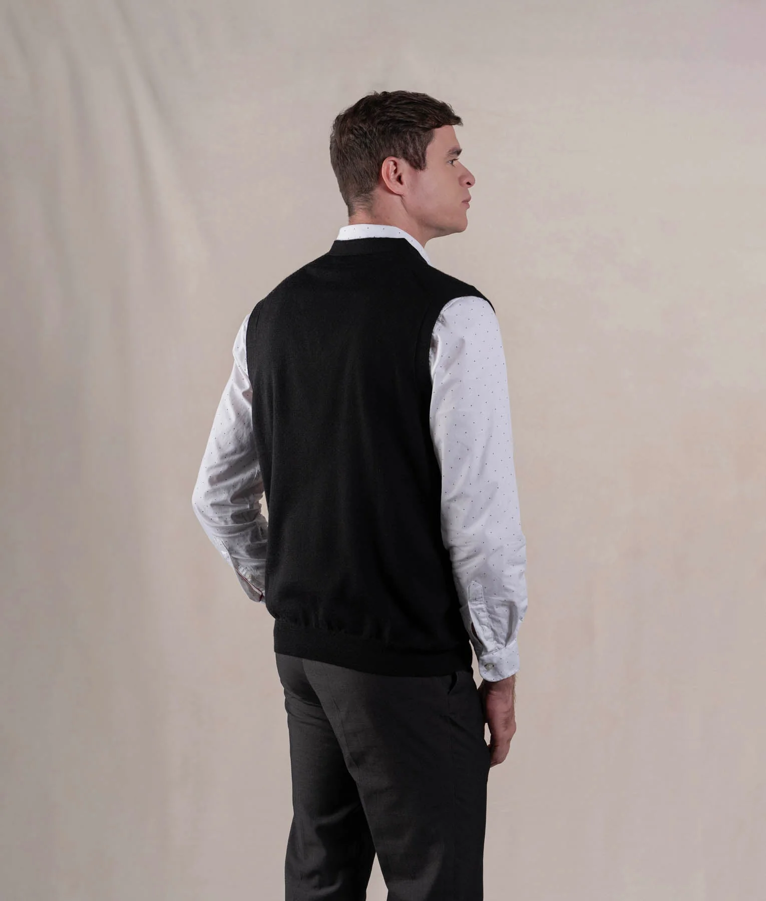 Classic V-Neck Vest - Black - Image 3