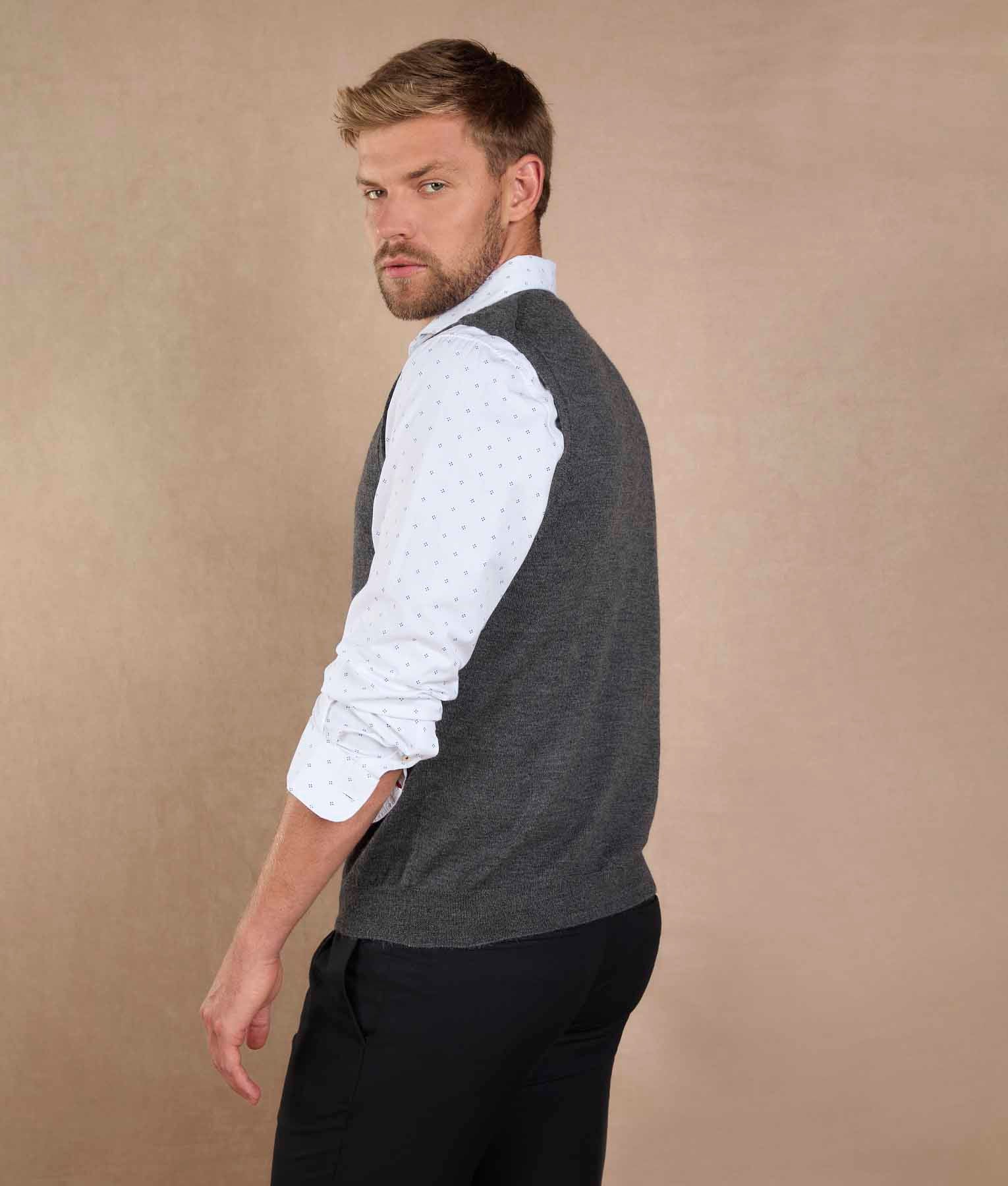 Classic Vest - Image 3