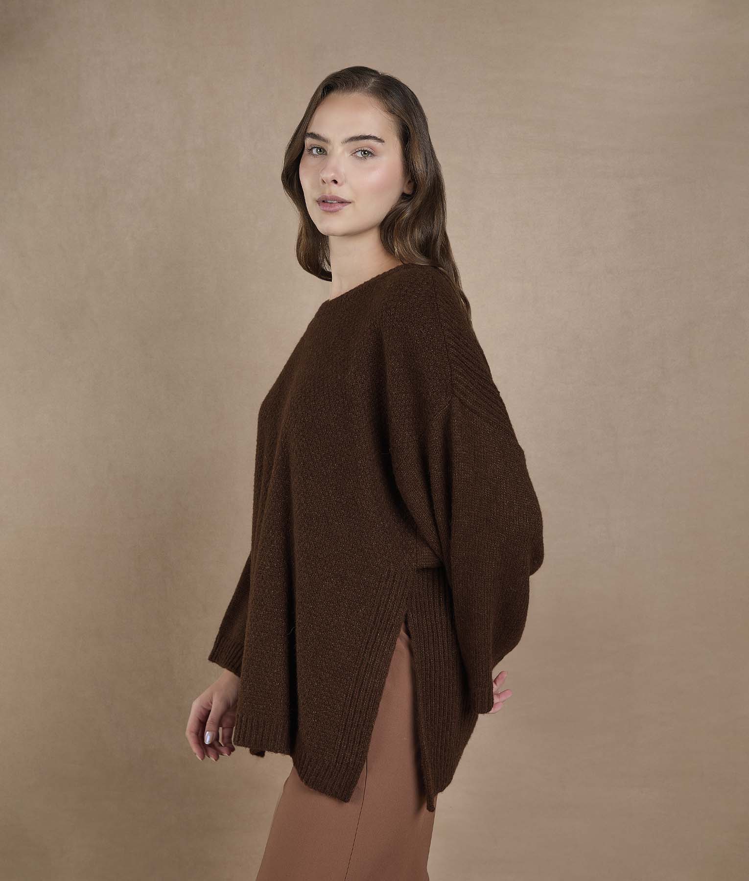 Seed Stitch Poncho with Sleeves - Toasted Coconut - Image 2