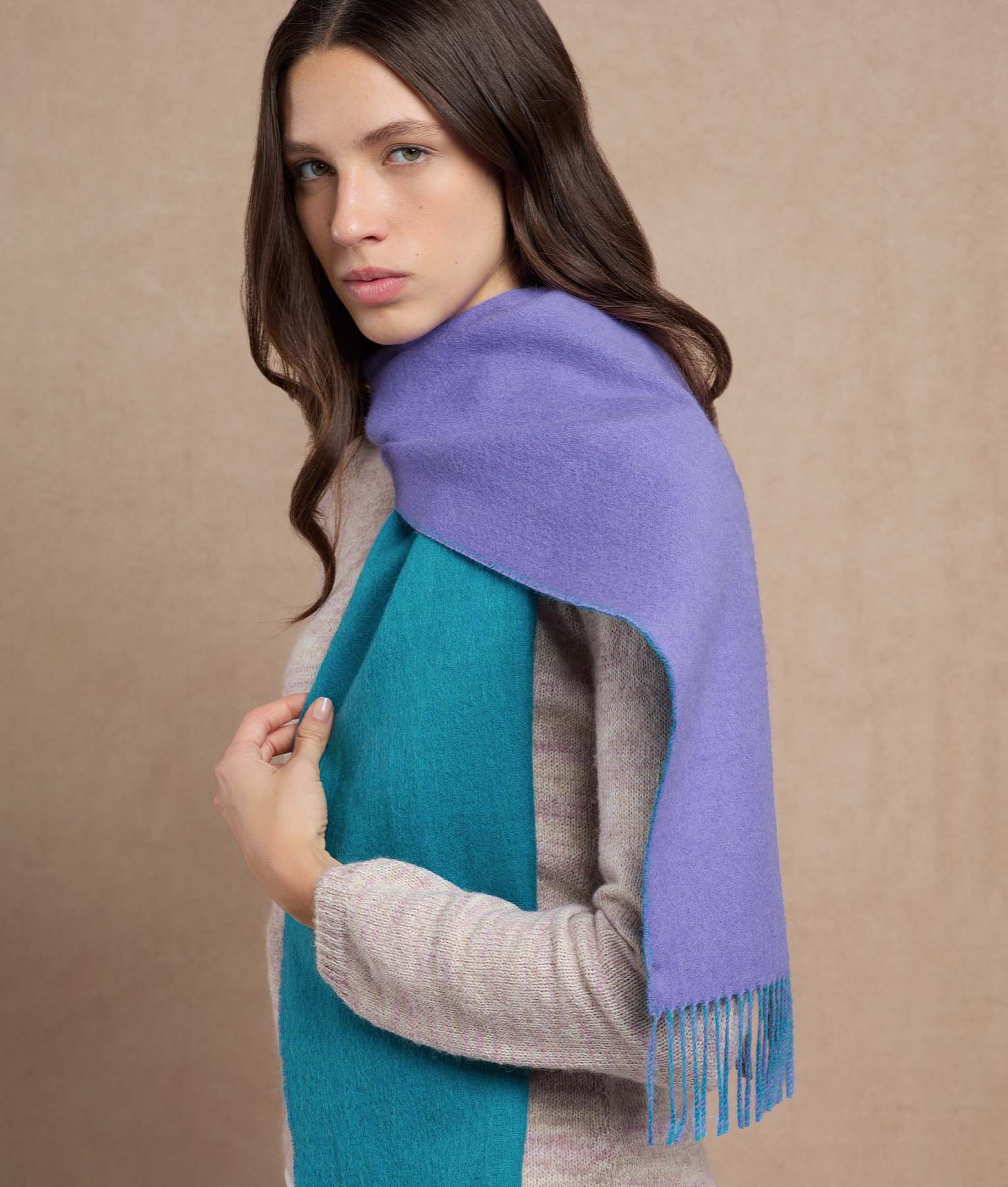 Double Face Scarf - Image 9