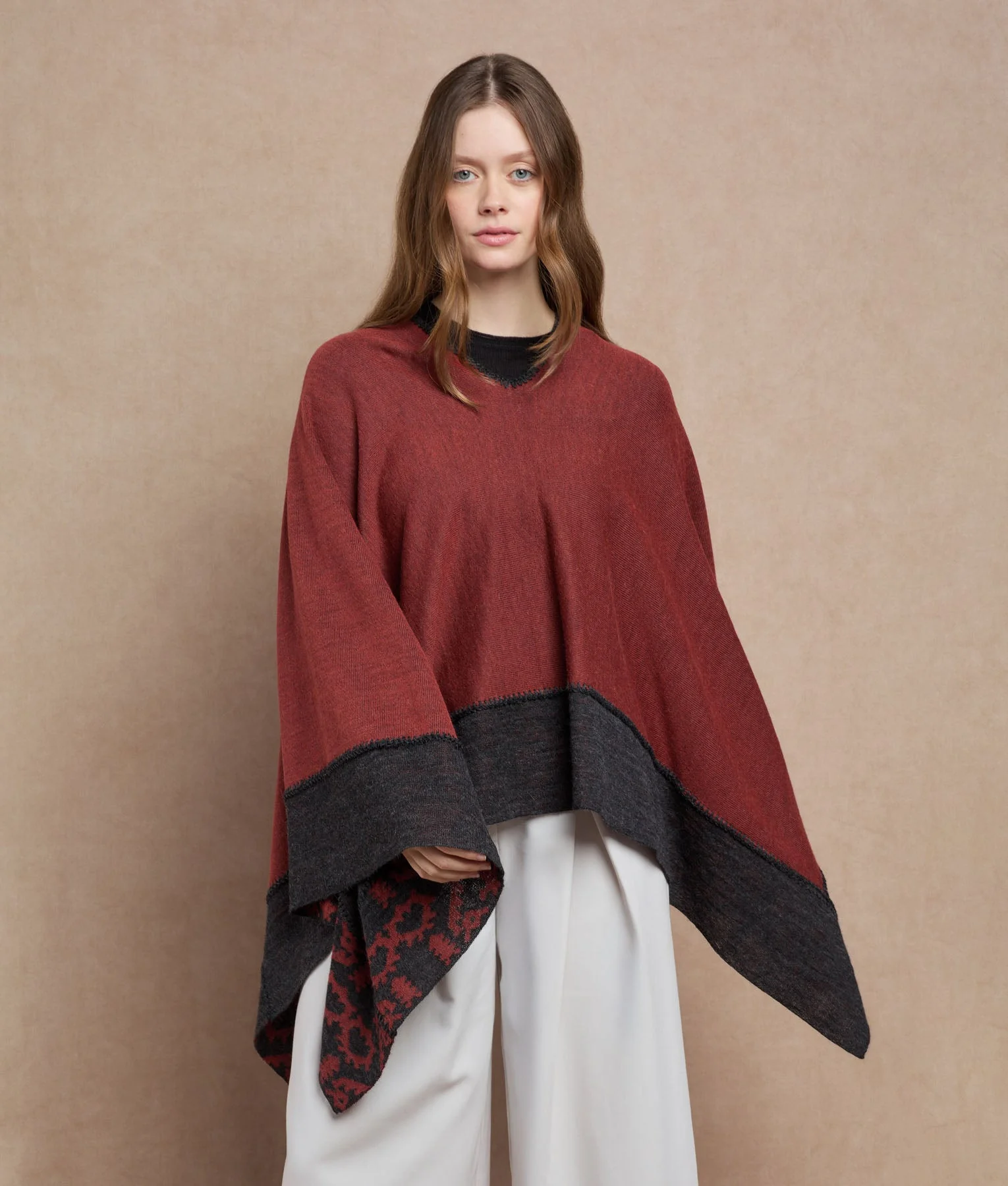 Duble Face Trimmed Poncho - Image 4