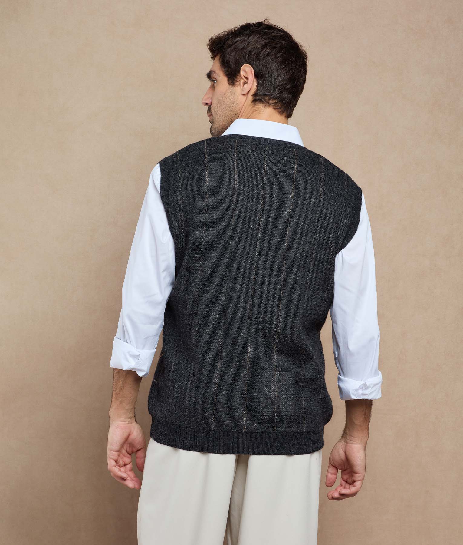 Embroidered V Neck Vest - Image 6