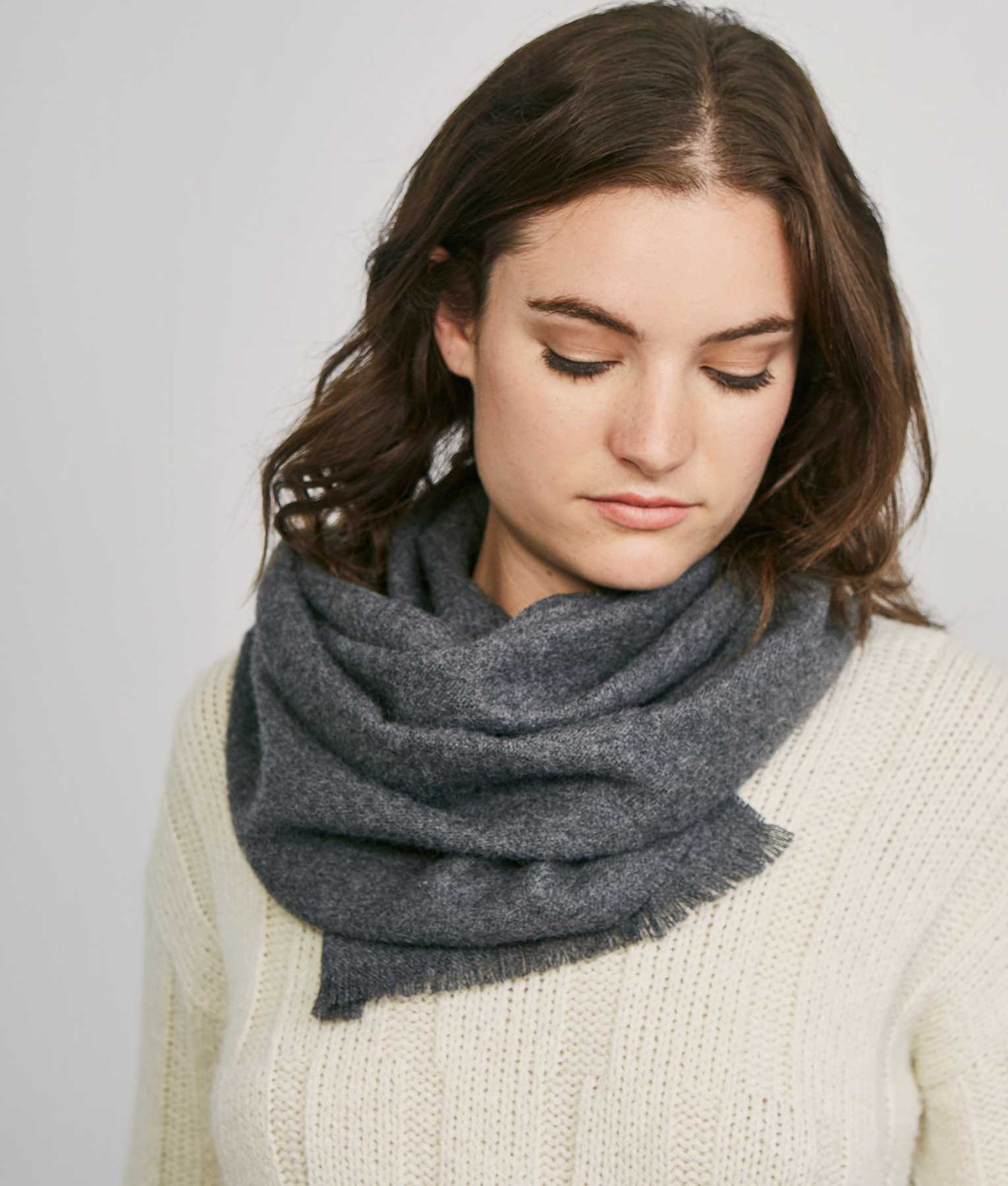 Fringed Baby Alpaca Brushed Scarf - Image 10