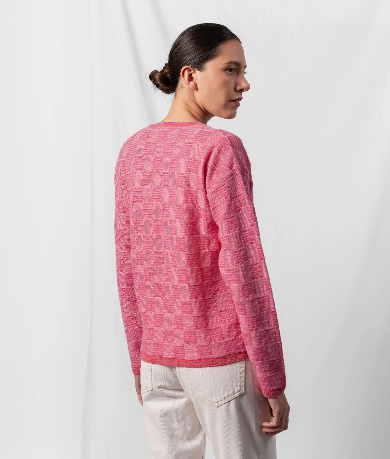 High And Low O Neck Stiched Sweater - Fuchsia And Light Pink - Image 2