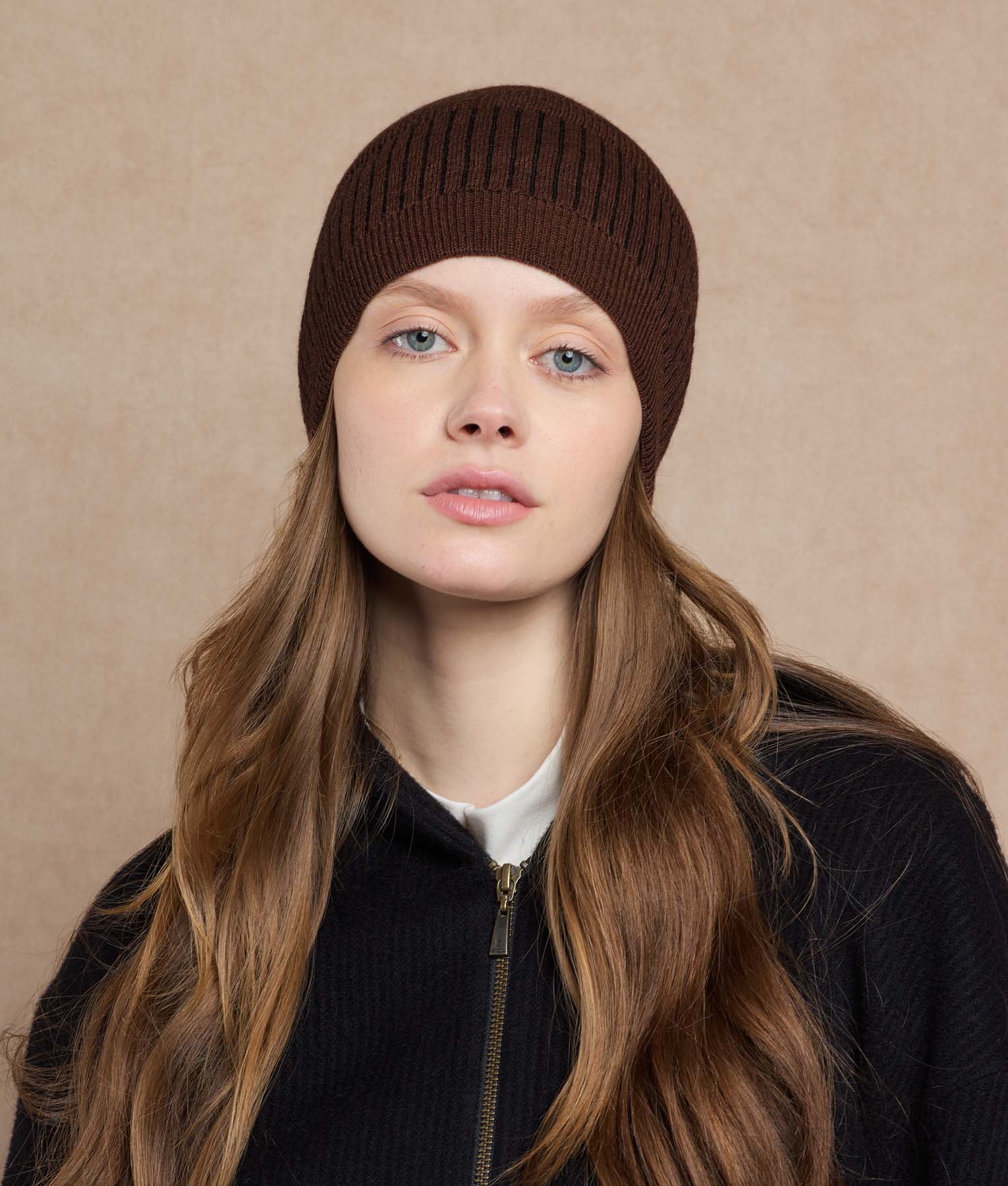 Jacquard & Ribs Reversible Beanie - Image 8