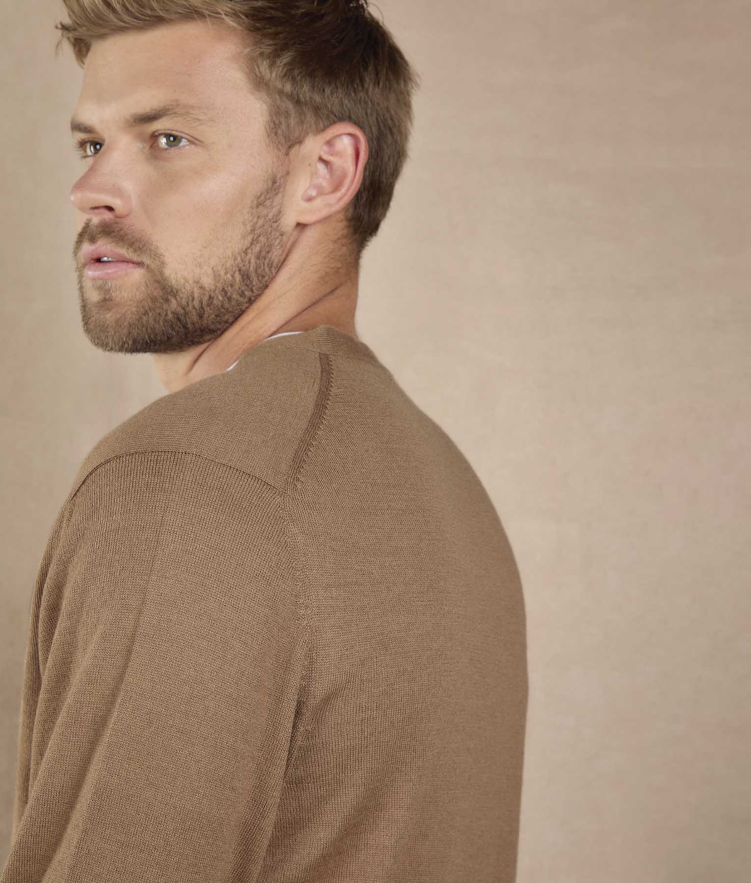 Jersey V Neck Pullover - Image 3