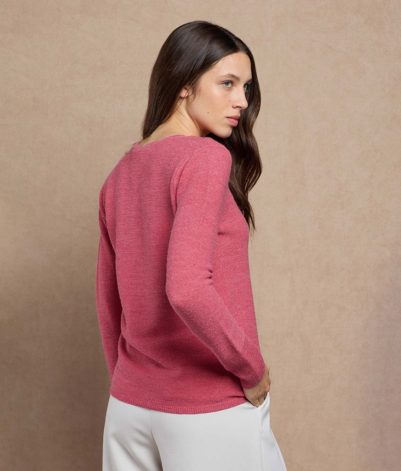 Links Basic Vee Sweater - Image 9