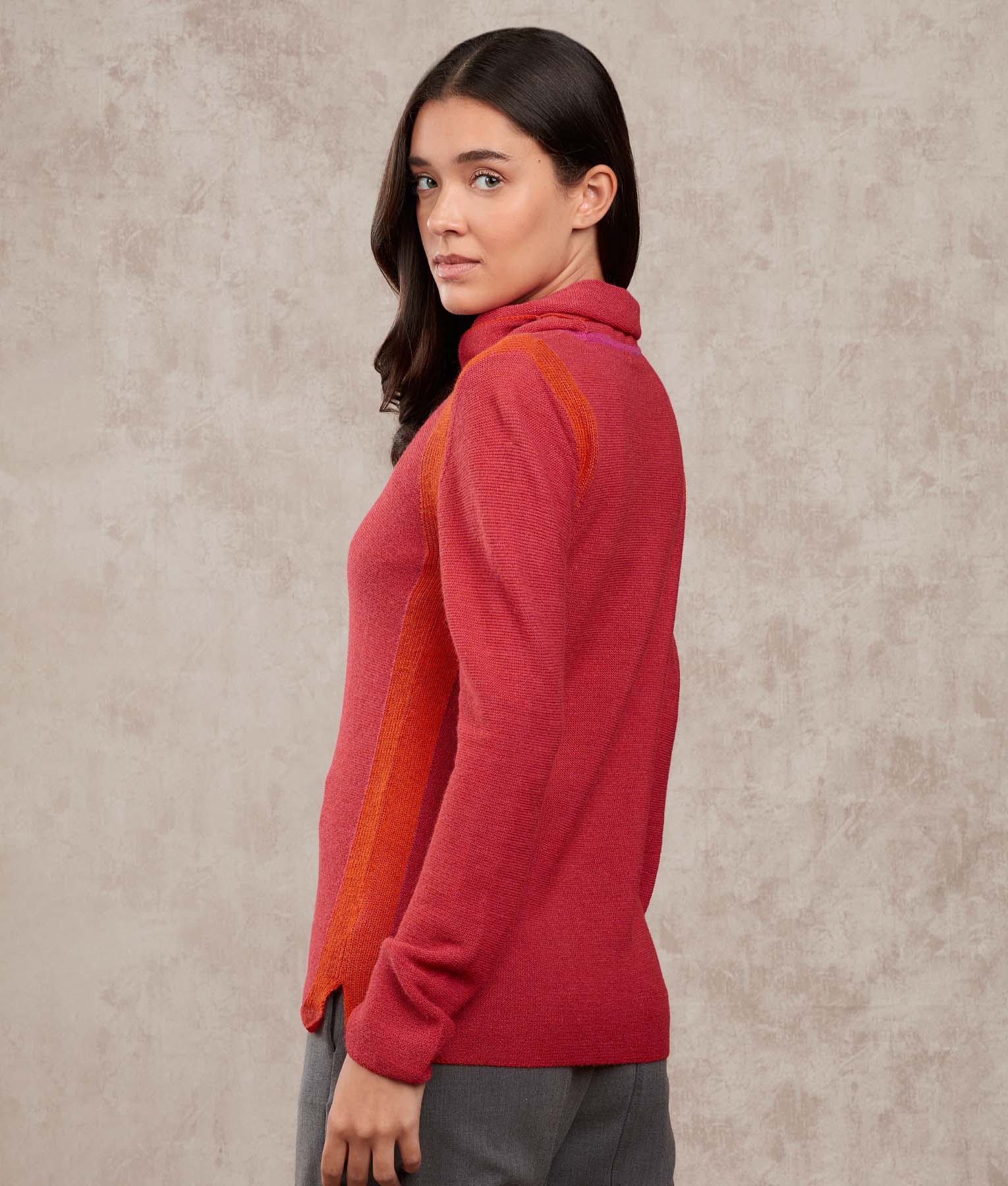 Links Sweater - Grenadine And Carmine Rose - Image 2