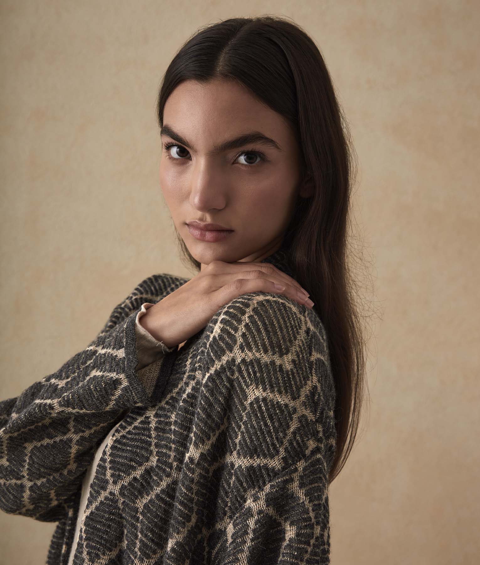 A-Shaped Cardigan with Pockets - Image 6