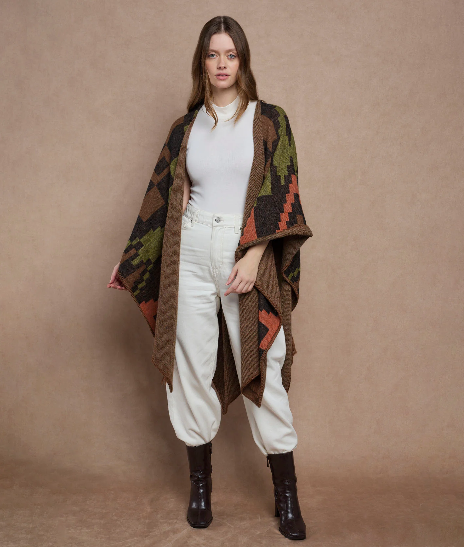 Mago Jacquard Cape - Image 3