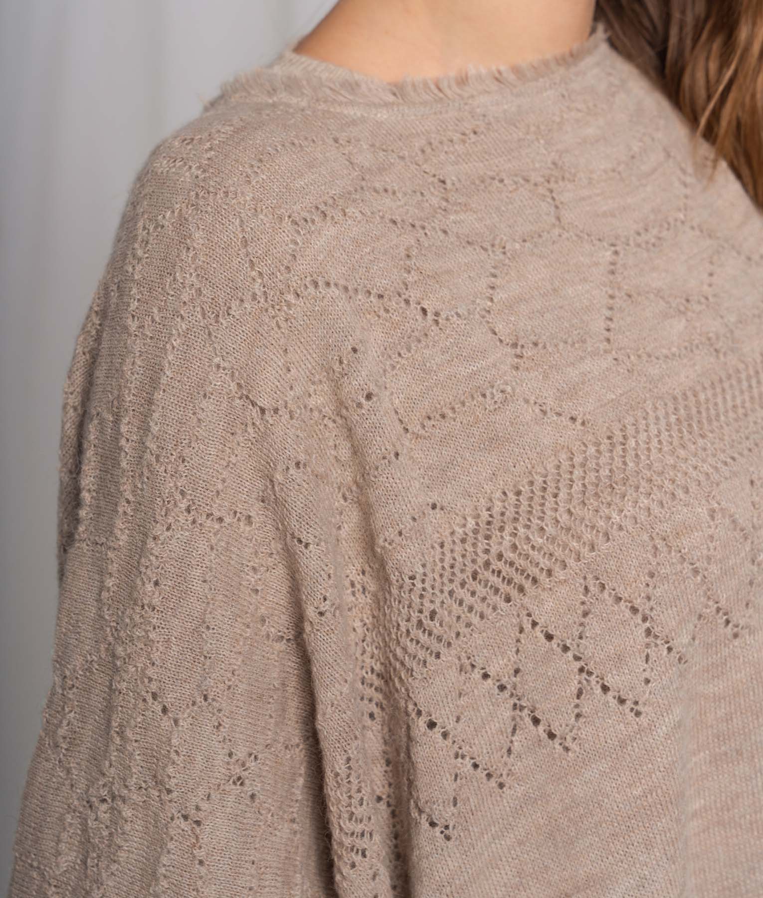 Poncho Blossom With Lace Effect - Image 2