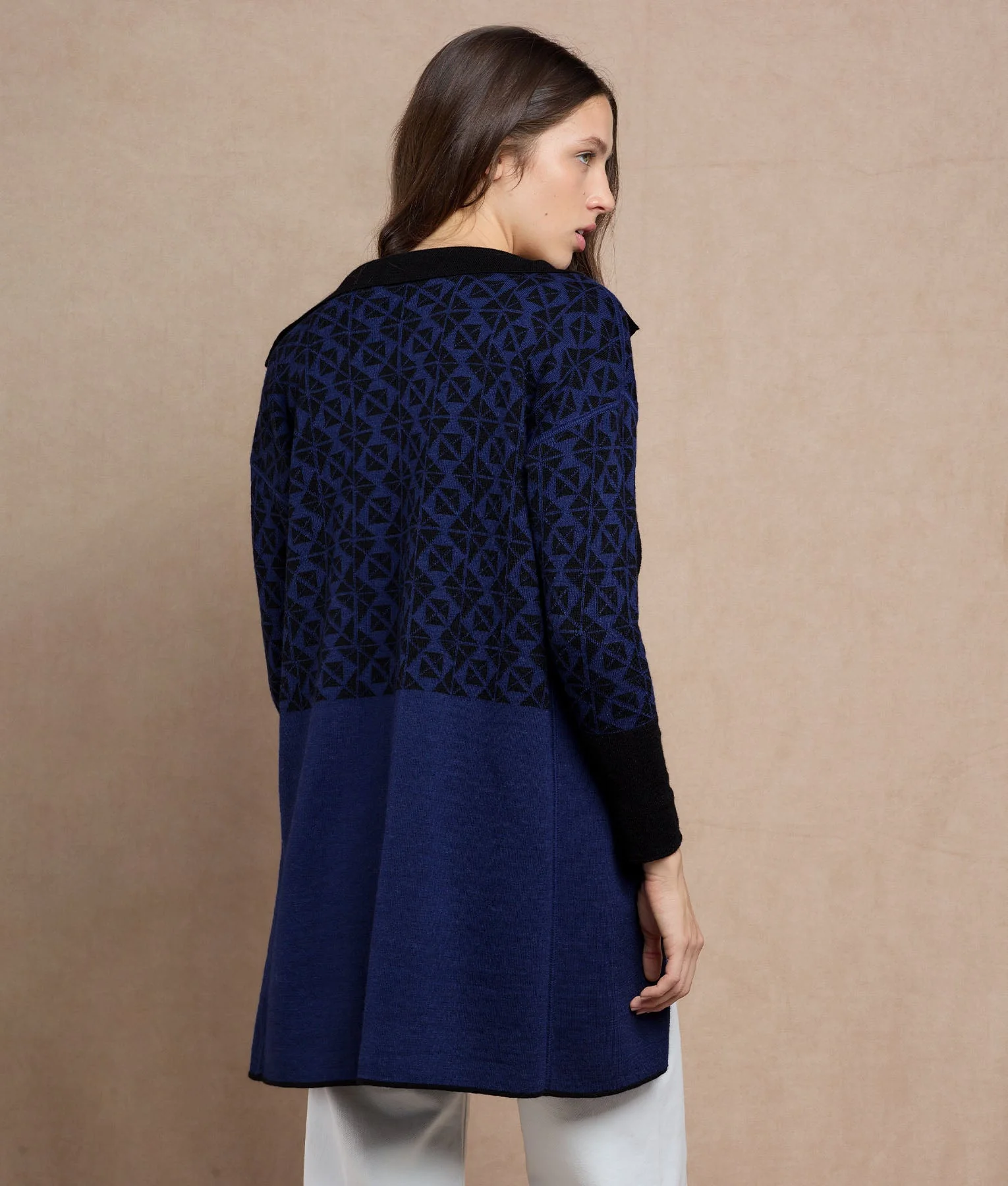 Reversible Long Cardigan - Image 7