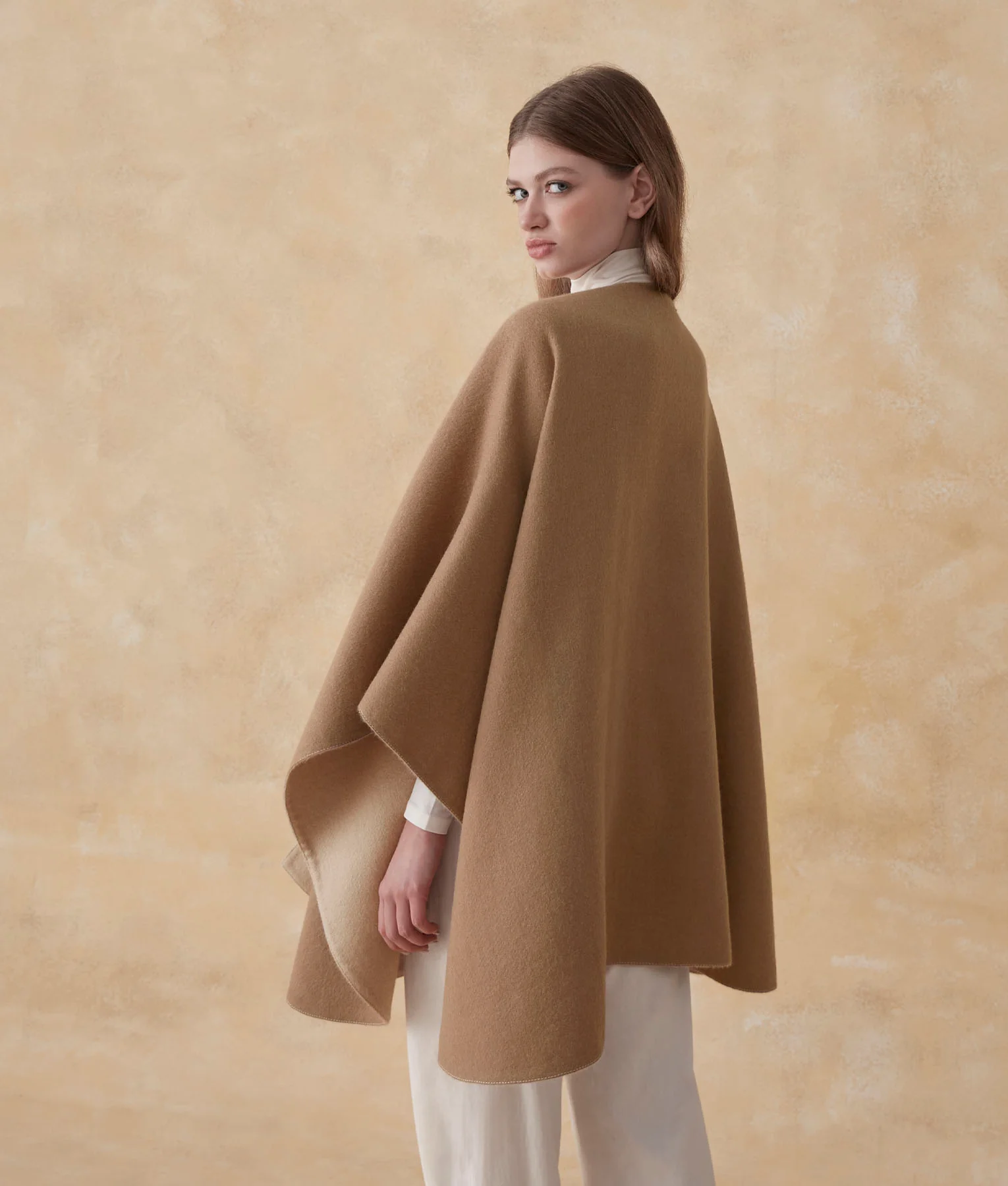 Reversible Soft Cape - Tobacco And Peyote Brown - Image 5