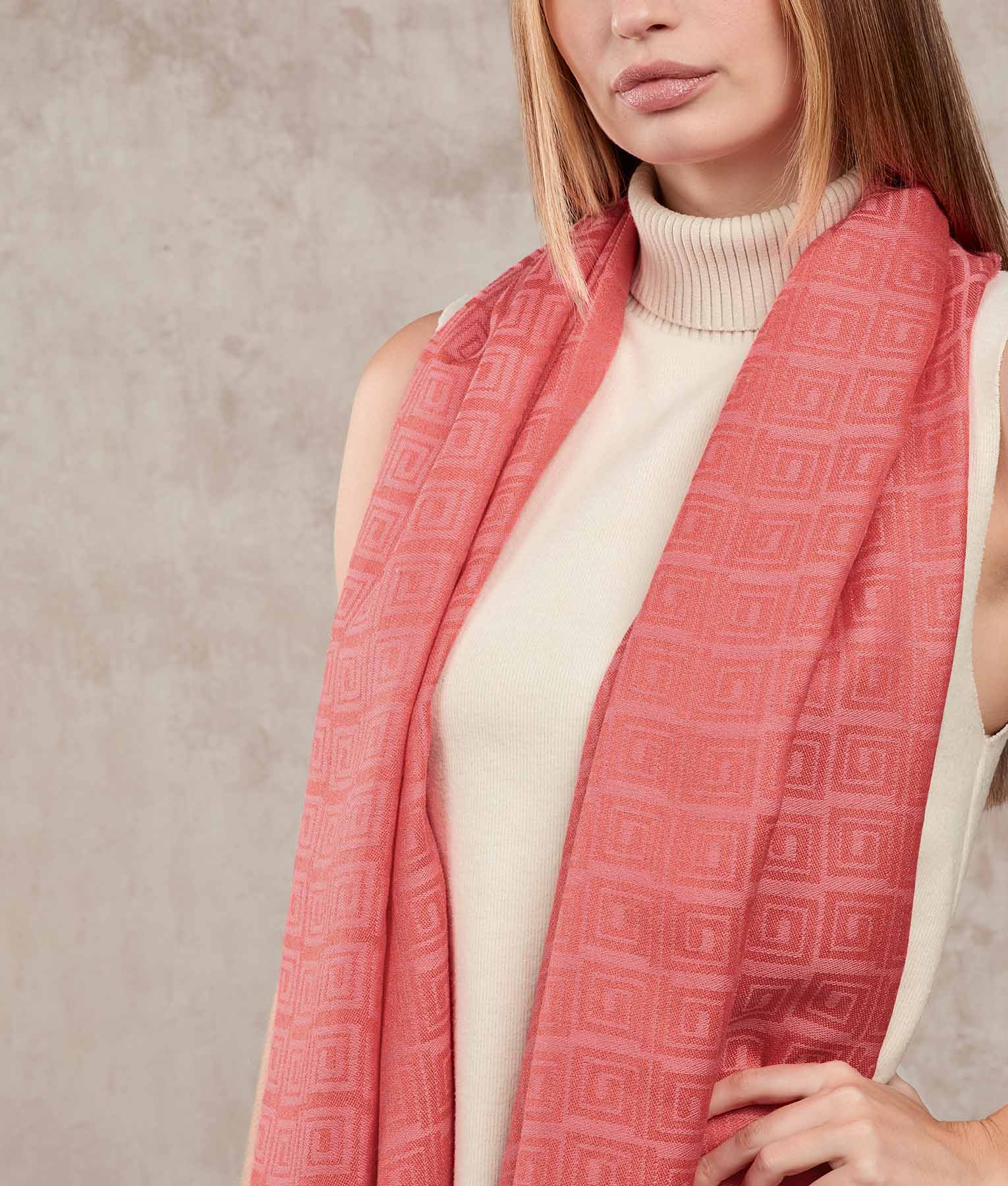 Sol Shawl - Image 4
