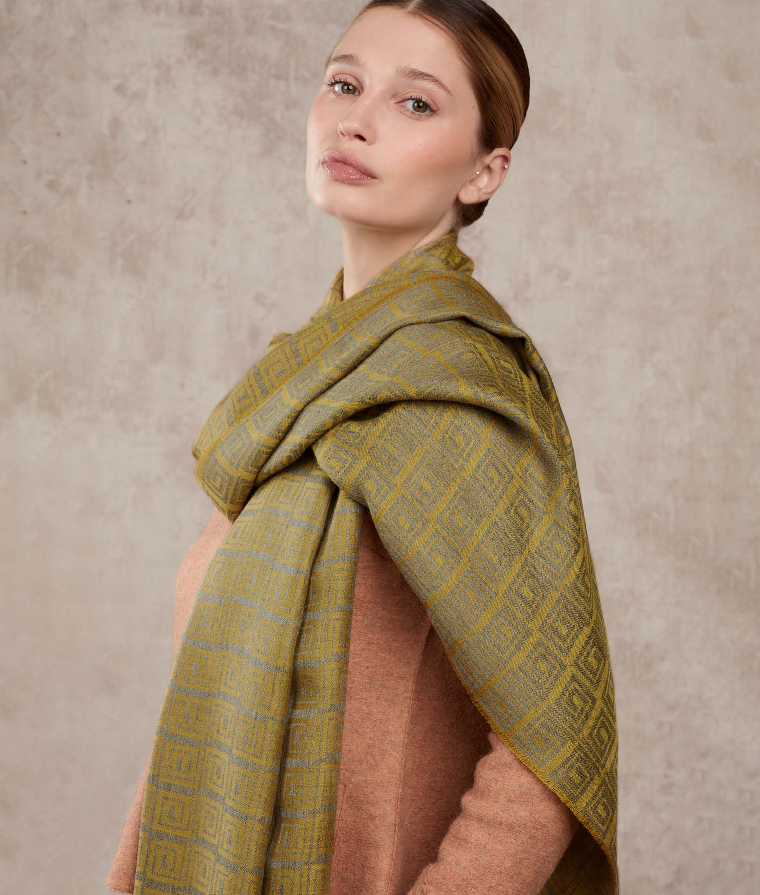 Sol Shawl - Image 5