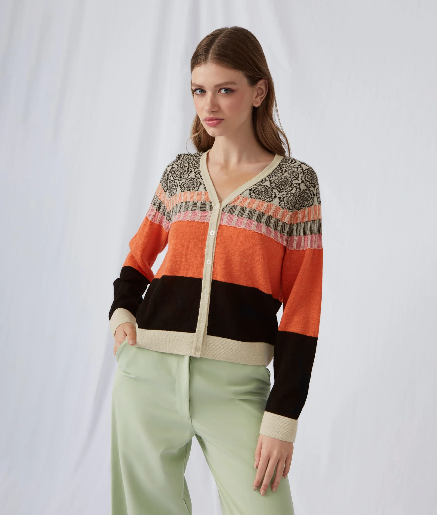 The Vase Cardigan - Image 4